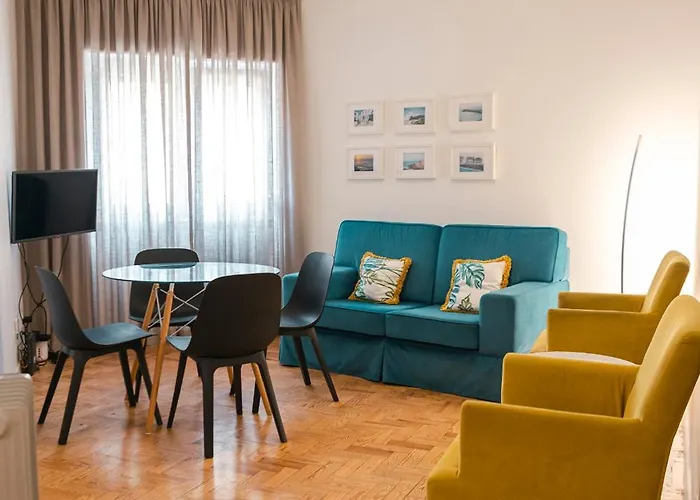 Casa Aguarelas - *