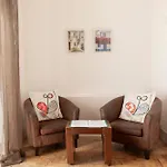 Casa Aguarelas - Apartamento *